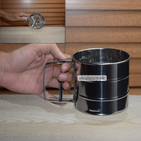 Flour Filter Stainless Steel - With handle & Smooth Filter